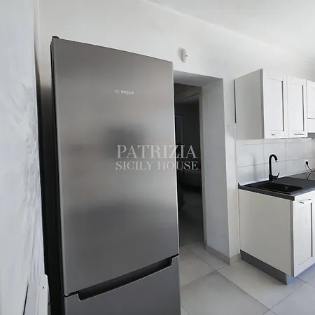 Holiday home Patrizia Sicily House Santa Maria Del Focallo